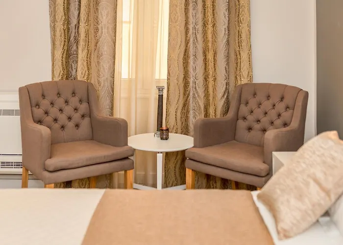 Royal Theatre Studio And Room